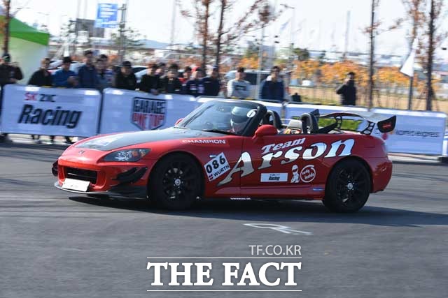 올해 4경기 만에 400명이 참가하는 기록을 세운 KARA 짐카나 챔피언십.