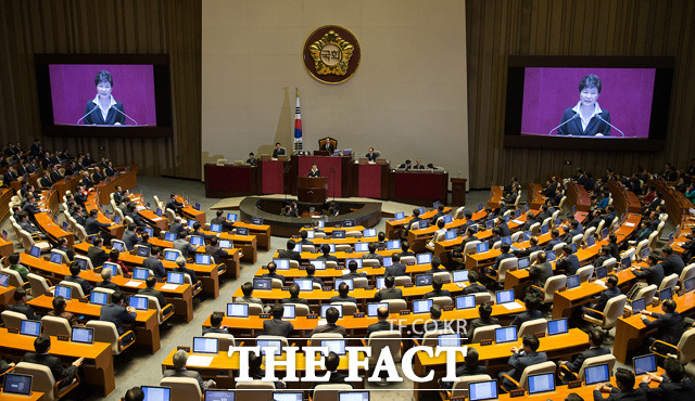  [TF초점] '탄핵·특검·국조·예산' 격동의 한주 막 올랐다