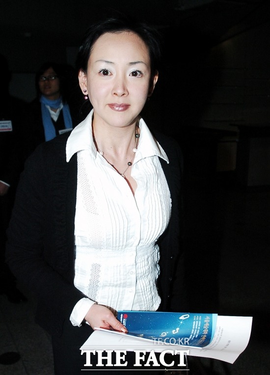 배우 이상아가 세 번째 이혼을 했다. /더팩트DB