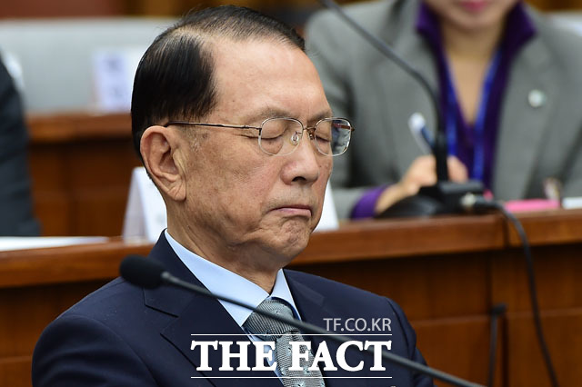 김 전 실장은 정말 죄송하지만, 제가 최 씨를 알았다면 연락을 하거나 전화 한 통화라도 하지 않았겠나. 그런데 그런 일이 전혀 없다며 오히려 억울함을 호소했다. /국회=사진공동취재단