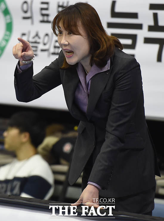 신한은행 정선민 코치