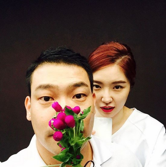 김새롬 이찬오 이혼으로 본 우리가 이혼하는 이유는? 김새롬 이찬오 커플이 23일 이혼 절차를 밟고 있다고 밝혔다. /김새롬 SNS