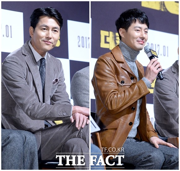 영화 더 킹은 무소불위 권력을 쥐고 폼나게 살고 싶었던 태수(조인성 분)가 대한민국을 입맛대로 좌지우지하는 권력의 설계자 한강식(정우성 분)을 만나 세상의 왕으로 올라서기 위해 펼치는 이야기로 2017년 1월 개봉예정이다. /임세준 기자