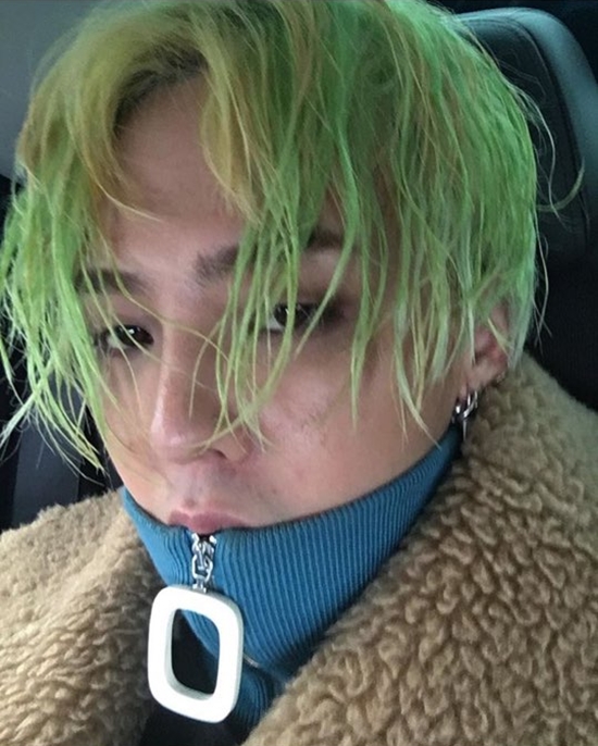 2016년 마지막 날 지드래곤 셀카. 지드래곤은 사진으로 20대 마지막을 기념했다. /지드래곤 인스타그램