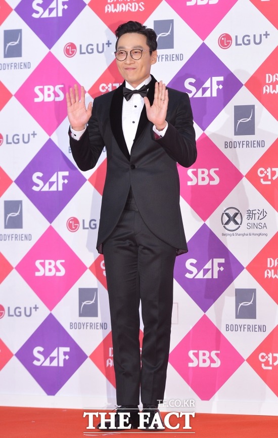 이휘재, 논란에 사과문 게재. 방송인 이휘재가 1일 인스타그램에 장문의 사과글을 올렸다. /이덕인 기자