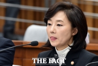  박성엽 변호사, '아내 조윤선 장관 메신저 코치 하다 들통'