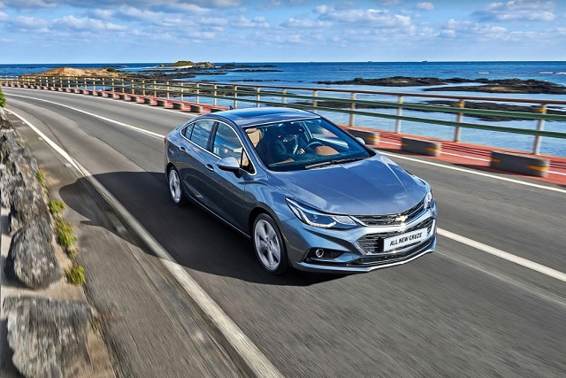 신형 크르주는 동급 최고 수준의 연비와 출력을 자랑하는 신형 1.4리터 가솔린 직분사 터보 엔진이 탑재했다.