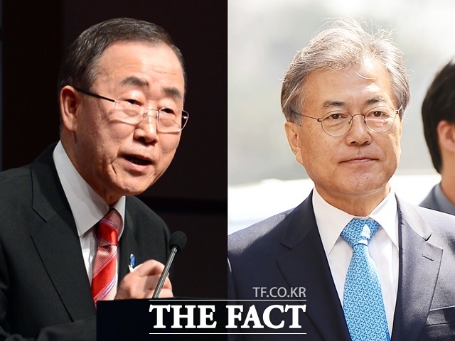 문재인 더불어민주당 전 대표(오른쪽)가 여야 대선주자 다자구도의 기존 최고치를 21개월 만에 경신하고 30% 선에 다가선 것으로 나타났지만, 귀국 1주일이 지난 반 전 총장은 조사일 기준 5일 연속 하락했다. /더팩트 DB