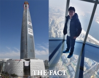  [TF영상] 118층 하늘을 걷다! 롯데월드타워 478m 유리데크 '아찔한 현장'