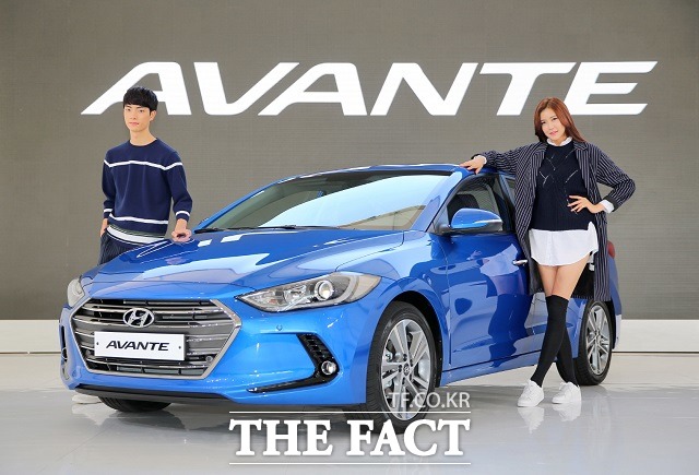 현대자동차의 베스트셀링모델인 아반떼의 1강 체제가 유지되온 국내 준중형 세단 시장에 올해 한국지엠이 올 뉴 크루즈를 출시하며 도전장을 내밀면서 치열한 경쟁이 예고되고 있다. /더팩트 DB