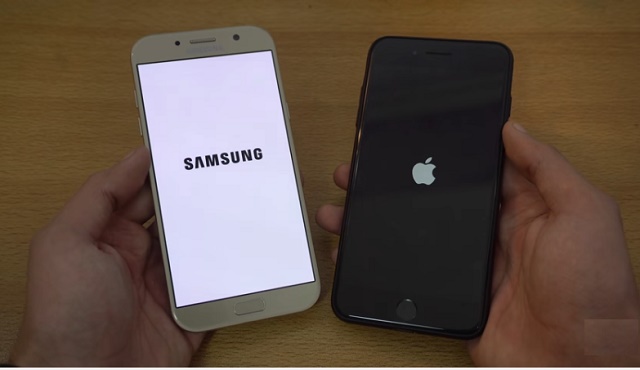 최근 유튜브에 삼성 갤럭시A7 2017과 아이폰7 플러스 속도 대결 영상이 공개됐다. / 유튜브 영상 캡처