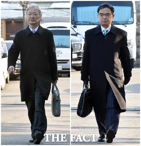 박근혜 대통령 측 법률대리를 맡은 서석구 변호사(왼쪽)와 이중환 변호사. /이새롬 기자