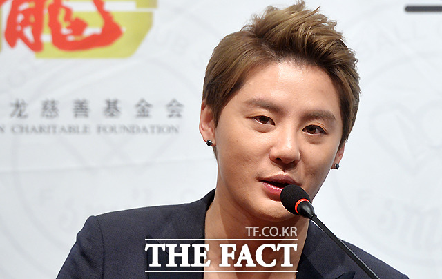 김준수 제주 토스카나 호텔 매각, 먹튀 논란. 가수 김준수가 제주 토스카나 호텔 매각으로 수십억원대 시세차익을 거둔 가운데 제주특별자치도는 세금추징 방안 등을 검토하고 있다. /더팩트DB