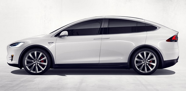 미국 전기차 테슬라가 국토부의 인증을 충족하고 이르면 5월 출시를 앞두고 있는 가운데  김필수 한국전기차협회장은 큰 의미를 부여했다. /테슬라 홈페이지 캡처