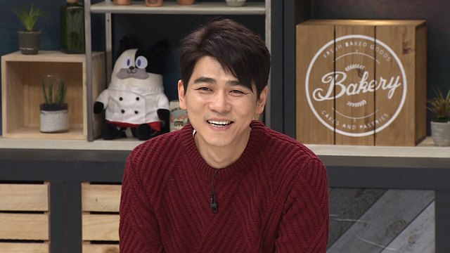 냉장고를 부탁해 출연한 배우 최민용. 배우 최민용은 27일 종합 편성 채널 JTBC 예능 프로그램 냉장고를 부탁해에 출연해 근황을 알렸다. /JTBC 제공