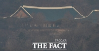 [TF포토] 박근혜 전 대통령이 남아있는 청와대 관저