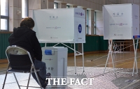 [TF포토] 재보궐선거 '한산한 투표소…용인 수도권 최저'