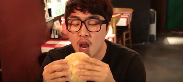 동영상 공유사이트 유튜브에는 지난 11일 유나이티드가 식당을 만들었다면?(If United was a restaurant)이라는 제목의 영상이 올라와 눈길을 끌고 있다. /유튜브 영상 캡처