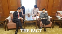  박삼구 회장, 중국 리샤오린 인민대외우호협회장과 환담