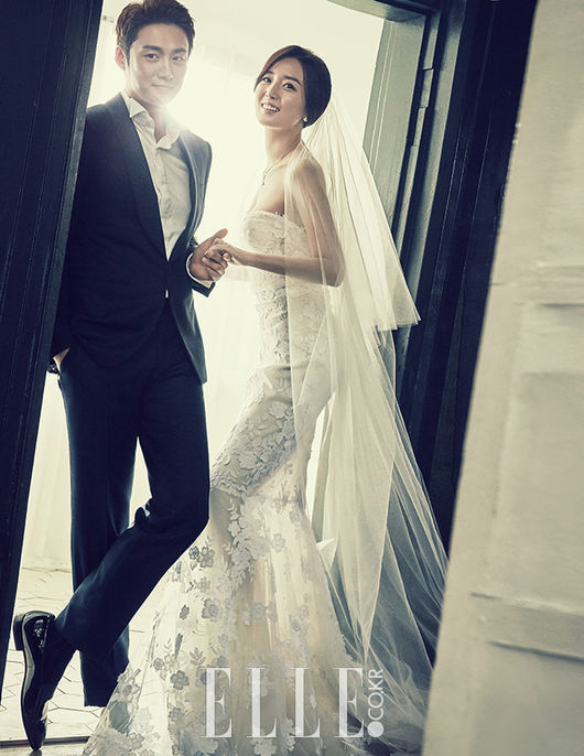 오상진 김소영 결혼. 방송인 오상진과 김소영 아나운서가 오늘(30일) 결혼한 뒤 발리로 신혼여행을 떠난다. /엘르 제공