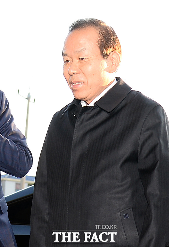 김이수 후보자는 5·18 광주 민주화 운동 당시 시민군을 버스에 태운 운전사에게 사형을 선고했다는 의혹이 있다. /임세준 기자