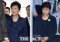  '53일 만의 외출' 박근혜, '거친' 올림머리·수척 구속 전·후 모습