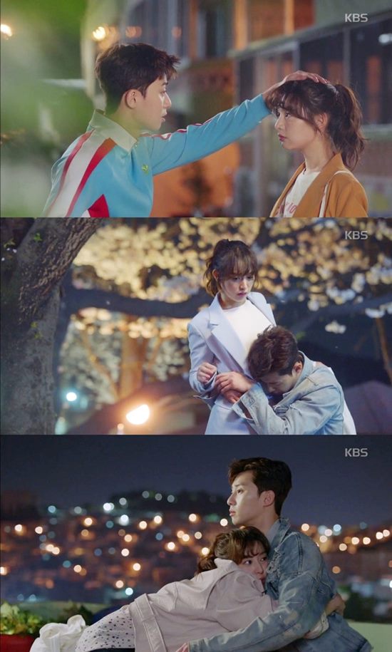 쌈, 마이웨이에서 박서준(위 왼쪽) 김지원은 편안한 친구에서 이성으로 서서히 변화하고 있다. /쌈, 마이웨이 방송 캡처