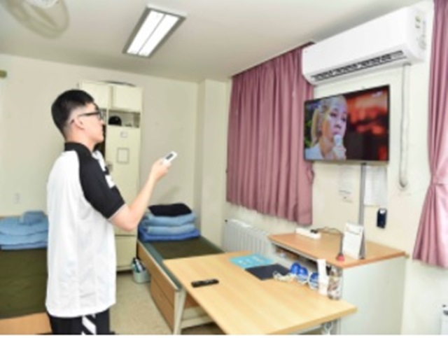 국방부, 장병, 시원한 생활관 이용한다 8일 국방부는 9일까지 모든 병영생활관에 에어컨 설치를 완료하겠다고 발표했다. /국방부 제공