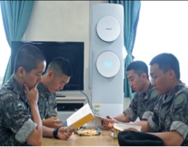 국방부는 에어컨 설치와 함께 가동에 필요한 전기 시설 보수와 전기료 예산 증액을 실시했다. /국방부 제공