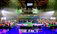 [TF사진관] 화끈한 개막식!…시작된 세계태권도선수권대회