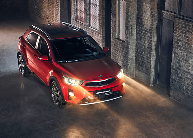 스토닉 가격은? 기아자동차의 소형 SUV 스토닉의 가격이 1900만 원대부터 시작할 것으로 보인다. 국내 디젤 SUV 가운데 1000만 원대 모델은 스토닉이 유일하다. /기아차 제공