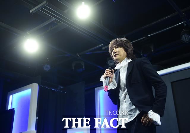 사과는 사과일 뿐 구구절절 해명은 사족. 김장훈은 욕설파문 이후 장황하다싶을만큼 긴 해명으로 변명이라는 2차 논란에 휘말린 바 있다. /배정한 기자