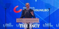 [TF포토] 오바마 미국 전 대통령, '리더와의 대화'