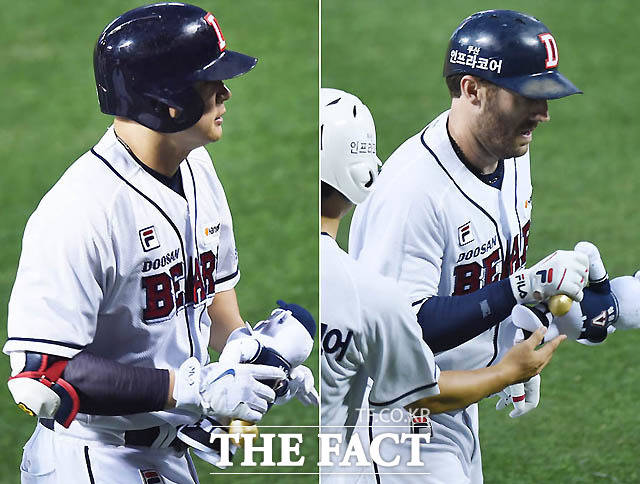 두산 3회말 2사 2루에서 김재환이 피어밴드를 상대로 투런 홈런을 날렸다.