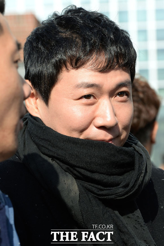 <b>인생술집 연정훈, 딸바보 인증했다. </b>배우 연정훈이 4일 방송된 tvN인생술집에 출연해 아내와 딸에 대한 사랑을 드러냈다.  /남용희 기자