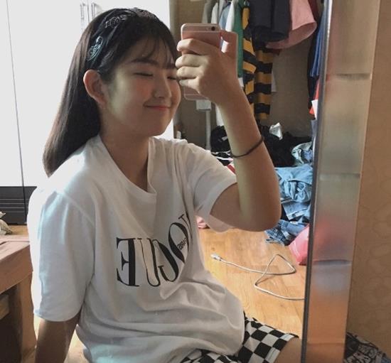 엄마보다 더 반짝이는 별이 되길. 최진실이 떠난 지 9년, 생전 그가 남긴 수많은 작품보다 깊고 진한 흔적은 바로 두 자녀 환희와 준희(사진)다. /최준희 SNS 캡쳐