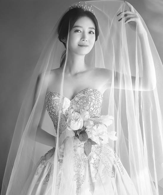 김소영 아나운서 퇴사! 결혼 100일 오상진 건넨 말은? 김소영 아나운서 퇴사가 주목 받고 있는 가운데 결혼 100일을 맞아 남편 오상진이 건넨 말이 눈길을 끌고 있다. /YG엔터테인먼트