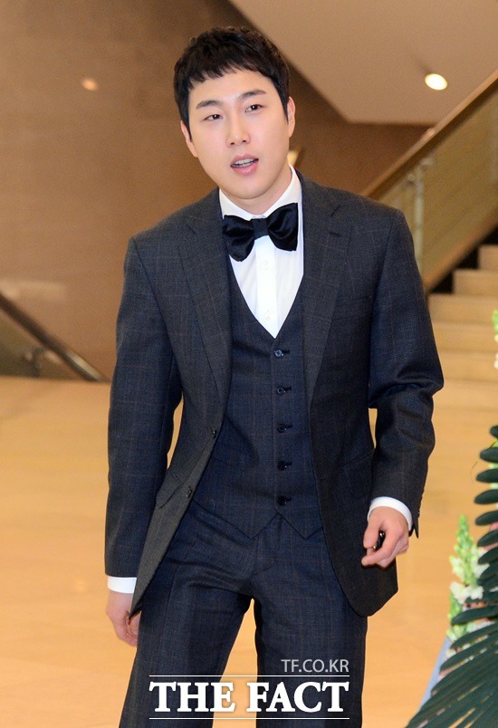 벚꽃 엔딩 여수 밤바다 등 여러 히트곡을 탄생시킨 장범준은 미디어에서 쉽게 만나기 힘든 뮤지션으로 유명하다. 사진은 장범준 결혼식 당시. /더팩트 DB