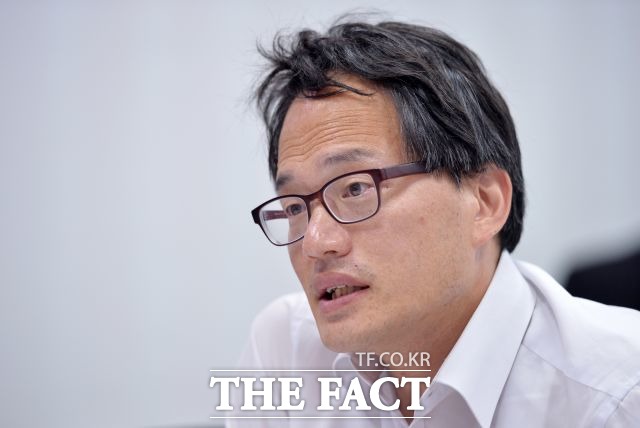 박주민 더불어민주당 의원은 집행유예로 풀려난 조윤선 전 장관에 대한 판결에 대해 일침을 가했다./더팩트 DB