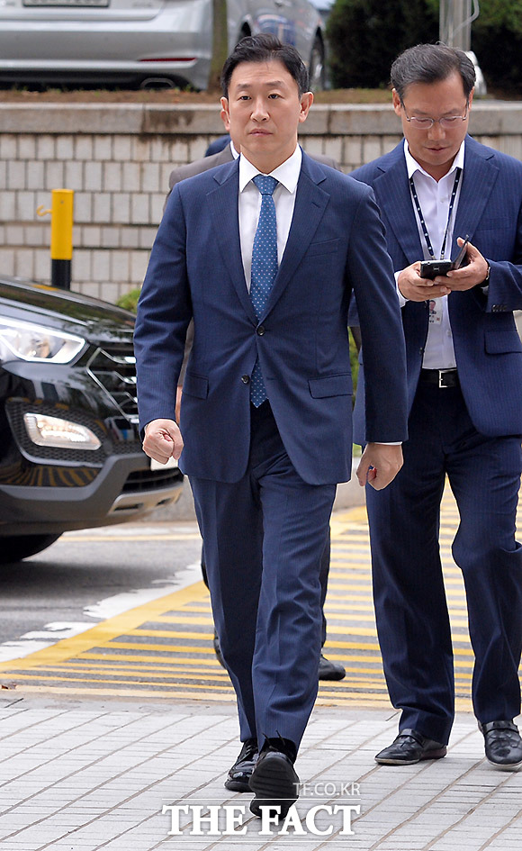 김형준 전 부장검사에게 향응과 금품 등을 제공한 고교동창 김모 씨는 징역 6년을 선고받아 복역 중이다. /배정한 기자