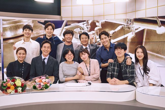 tvN 월화드라마 아르곤이 8일 종영을 앞두고 있다. /tvN 제공