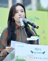 [TF포토] '초록우산 천사데이' 한효주, '얼굴만큼 빛나는 마음'