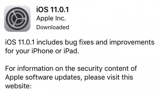 애플은 26일(현지시각) 앱스토어를 통해 iOS 11.0.1 업데이트 버전을 배포했다. 사진은 애플이 이번 업데이트를 진행하면서 알린 내용을 캡처한 것이다. /앱스토어 갈무리