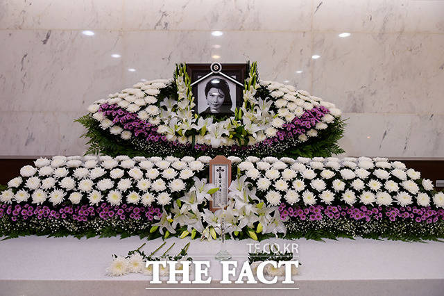 지난 14일 뇌종양으로 별세한 배우 故 김보애의 빈소가 16일 오전 서울 서초구 성모병원장례식장에 마련돼 있다.
