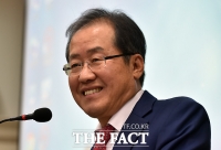  [TF분석] 한국당, 朴 탈당 권유…보수통합·친홍체제 가시화?