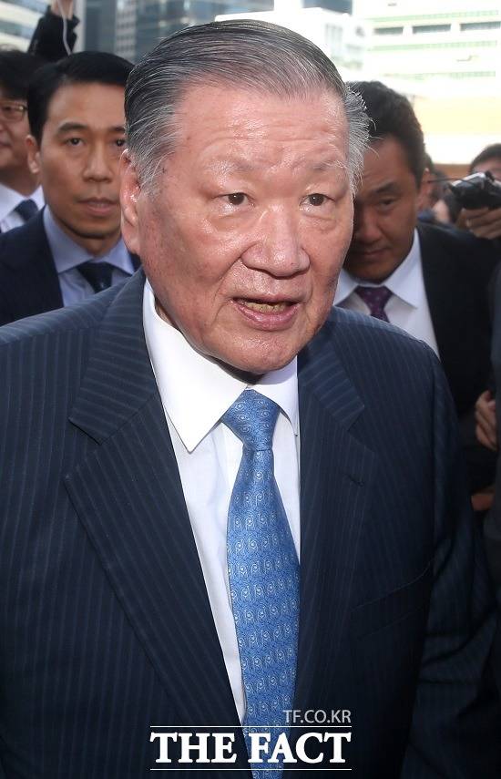 현대기아자동차가 글로벌 시장 대응력 강화를 목표로 본사 권한과 책임을 글로벌 현장에 대폭 이양하는 자율 경영시스템 도입을 추진한다고 26일 밝혔다. /더팩트 DB