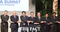 [TF포토] '동아시아정상회담' 참석한 문재인 대통령