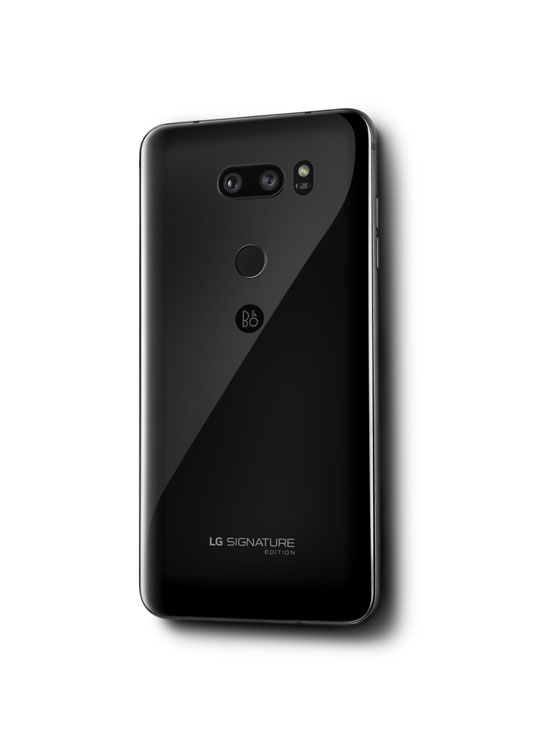 LG전자는 초프리미엄 브랜드 LG 시그니처를 입힌 스마트폰 LG 시그니처 에디션을 이달 말 출시한다고 7일 밝혔다. /LG전자 제공