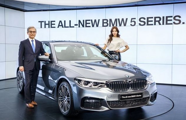 BMW의 볼륨 모델인 520d가 2017년 베스트셀링카 등극을 사실상 확정한 가운데 일부에선 과도한 할인 프로모션으로 만든 실적이라는 부정적인 시선이 고개를 들고 있다. /BMW 코리아 제공