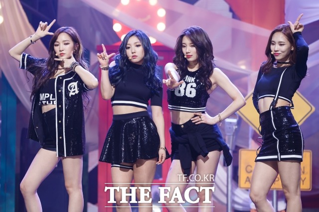 4인조 걸그룹 미쓰에이. 미쓰에이는 지난 2010년 배드 걸 굿 걸을 발표하며 데뷔, 대중의 큰 사랑을 받았다. /더팩트 DB